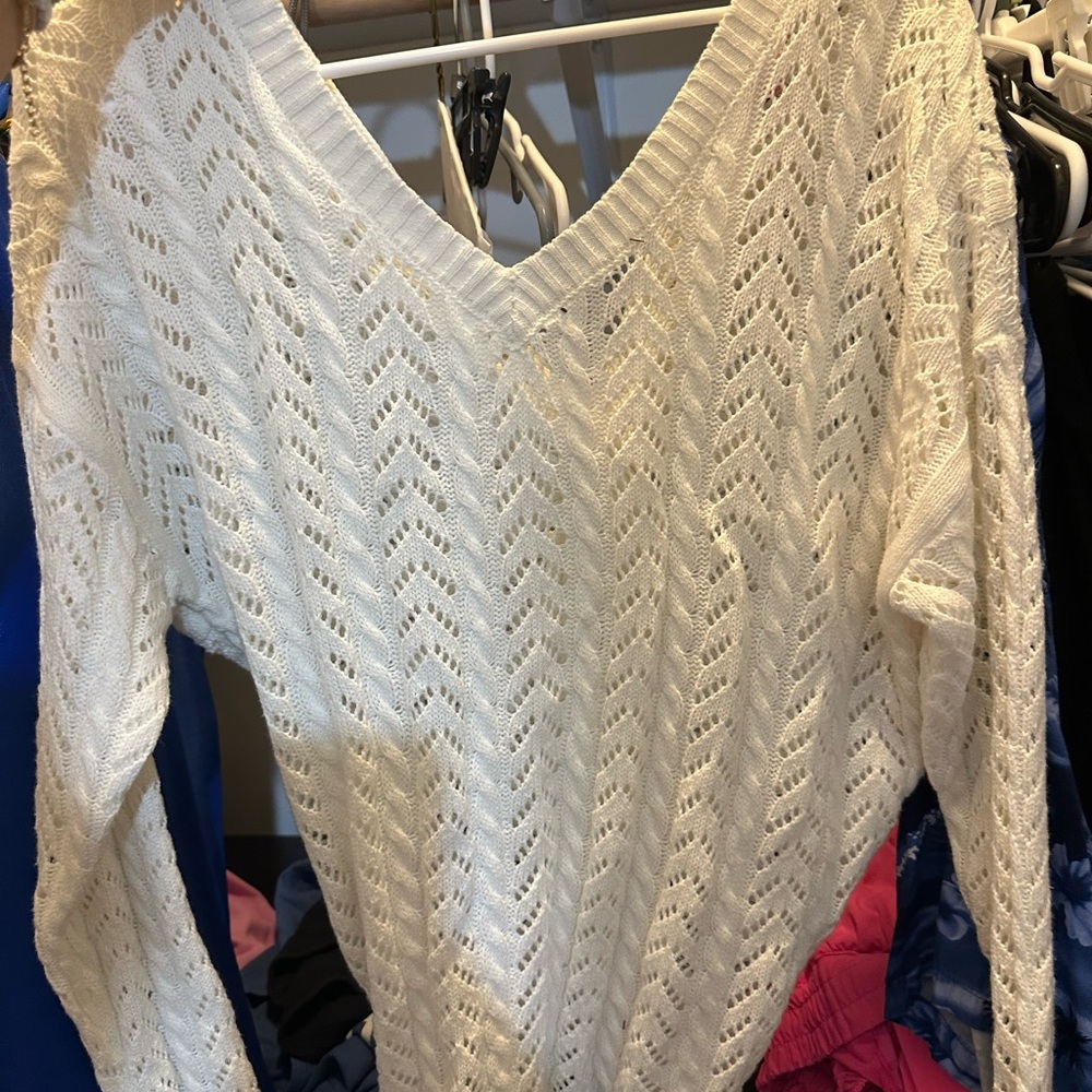 Miami White V-Neck Sweater with Chevron Knit
